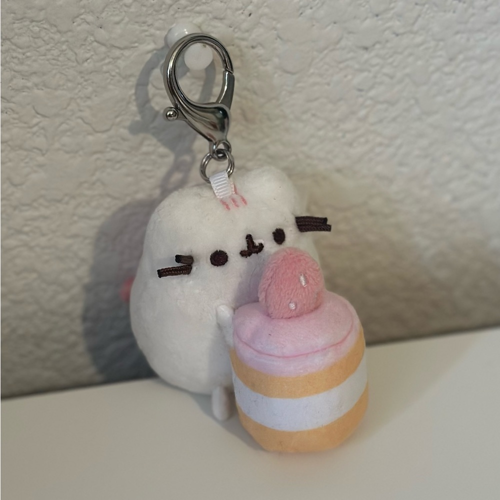 Pusheen White Plush Keychain with Pink Dessert
